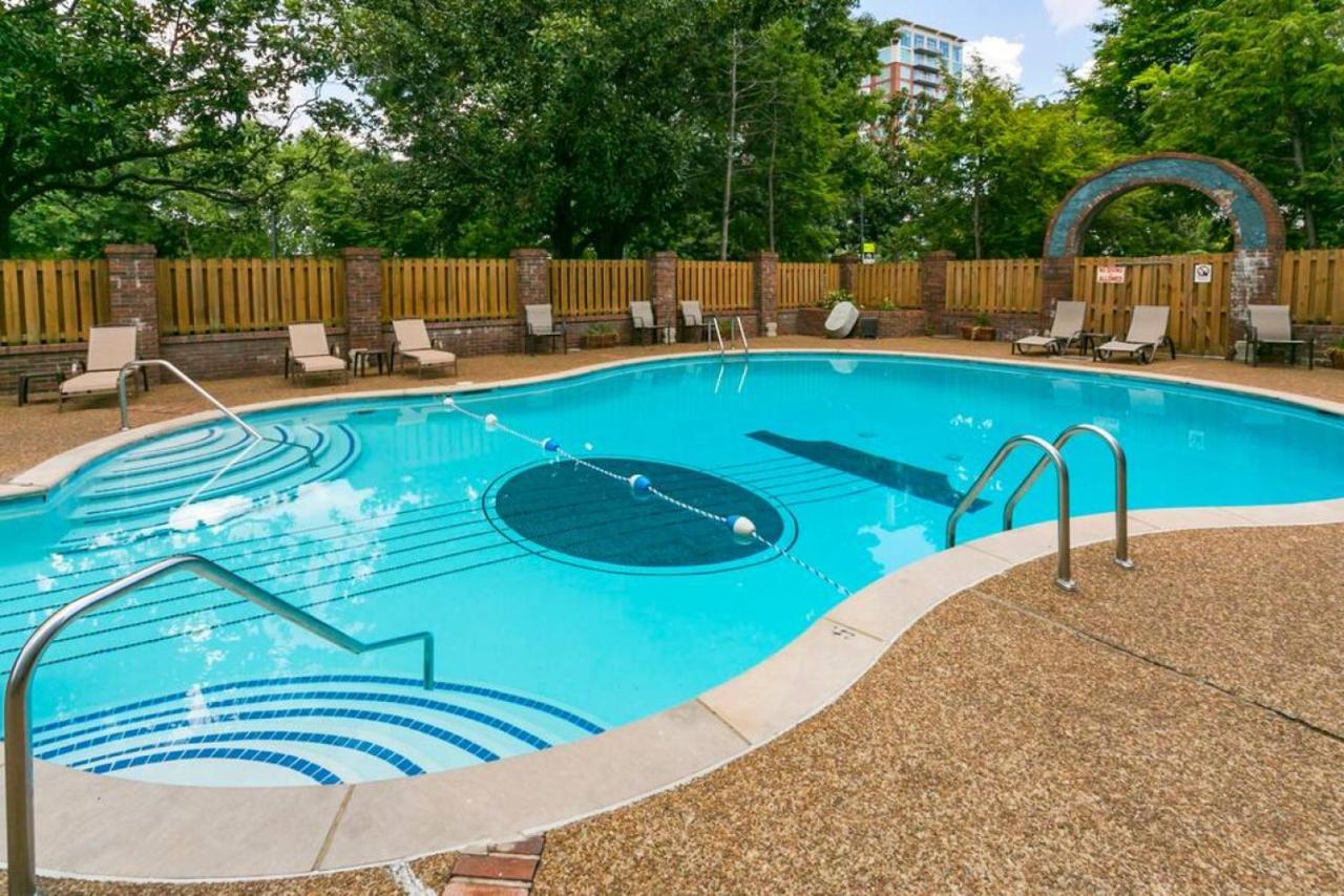 Music Row Retreat - 3 Beds, 1 Bedroom, Pool, Parking Nashville Eksteriør billede